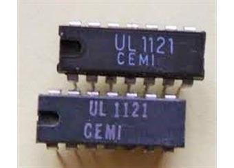 UL1121 Řídicí obvod pro zobrazení číslic