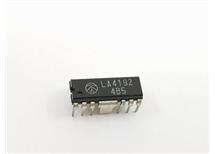 LA4192