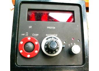 průtokoměr TPC148 Tesla na součásky-obsahuje 4 digitrony typu ZM ++