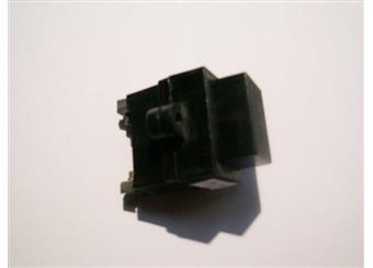 ...spínač 10A 250V AC stiskem zapni, stiskem vypni  1P 250V