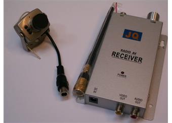 Bezdrátová mini kamera JQ-208-4 receiver v Akci doprodej úspěšně pracuje jako chůvička