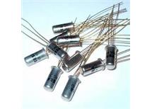 SFT 351 PNP tranzistor ze slitiny germania  NF zesilovač