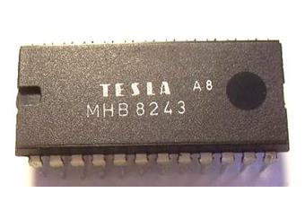 MHB8243  C-Mos  expandér 4bity na 16bitů Tesla  skladem
