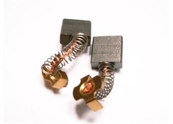 uhlík 7x17x17mm-pár