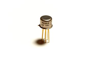 KC510 Dvoj. křem. bip. tranz. NPN Uce 30 V, Ic 100 mA, 450 mW, h21e 50–500, >150 MHz