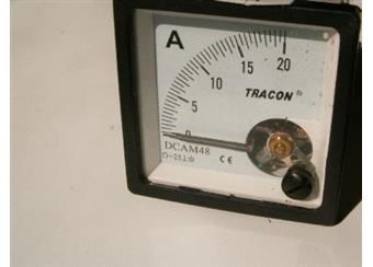 měřidlo TRACON 0-20A DCAM72 DC 72x72mm
