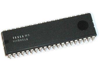 MHB8048 8-bit mikropočítač DIL40