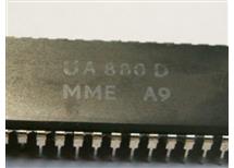 UA880D 8-bitový procesorový systém  - Taktovací frekvence: 4MHz - Teplotní rozsah: 0 - 70°C -  - Počet pinů: 40 - Rozteč vývodů: 2,50mm (metrická)