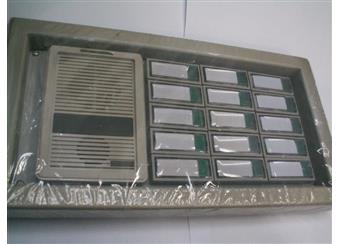Zvonkový panel TPV-15 tlačítek, litinový rám (masiv), elektrický vrátný 4PF11105  snížená cena-doprodej