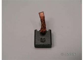 Uhlík 6x12,5x12mm