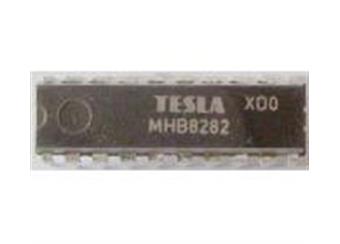 MHB8282 Tesla CMOS osminásobný střádač-budič sběrnice DIL20