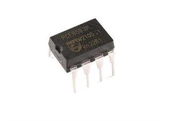 PCF8593P obvod CMOS hodin/kalendář, optimalizovaný pro nízkou spotřebu energie, 1ks skladem